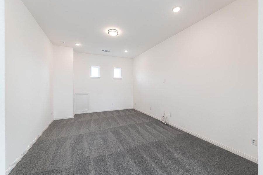 Spacious, unfurnished interior of a new home in Lariat - 80', Liberty Hill (Image 20). Spacious, unfurnished interior of a new home in Lariat - 80', Liberty Hill (Image 20).