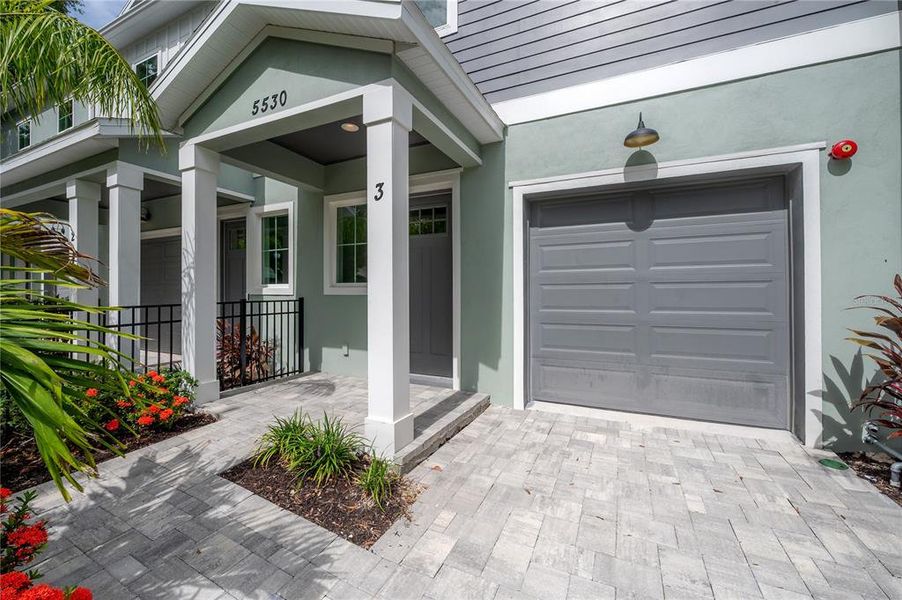 Exterior details and patio area of a home in , Tampa (Image 32).