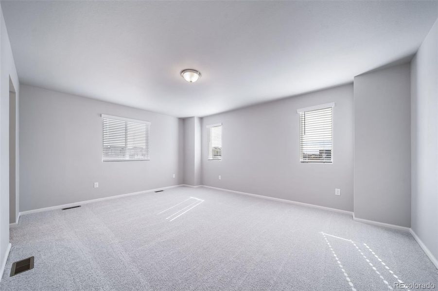 Spacious, unfurnished interior of a new home in , Commerce City (Image 20). Spacious, unfurnished interior of a new home in , Commerce City (Image 20).