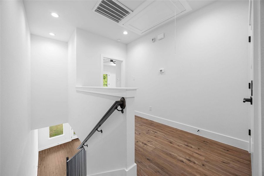 Image 26 of a home in .