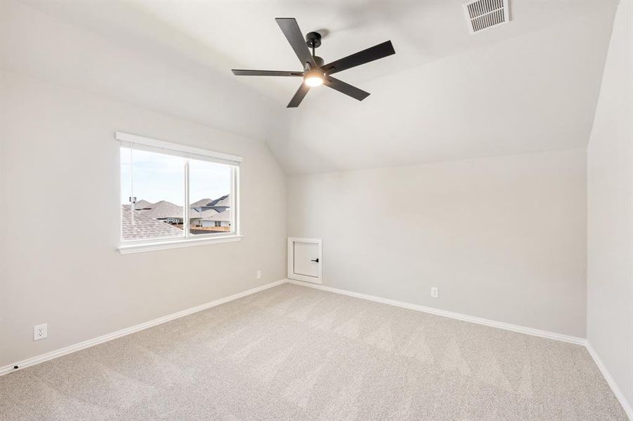 Spacious, unfurnished interior of a new home in Devonshire, Forney (Image 36).