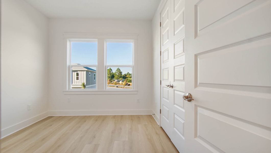 Representative unfurnished interior of a home built from the Ava by D.R. Horton in Parkside, Santa Rosa Beach (Image 35).