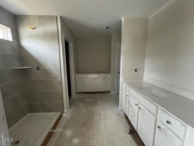 In-progress construction of a new home in Gregory Village, Lillington, NC (Image 39). In-progress construction of a new home in Gregory Village, Lillington, NC (Image 39).