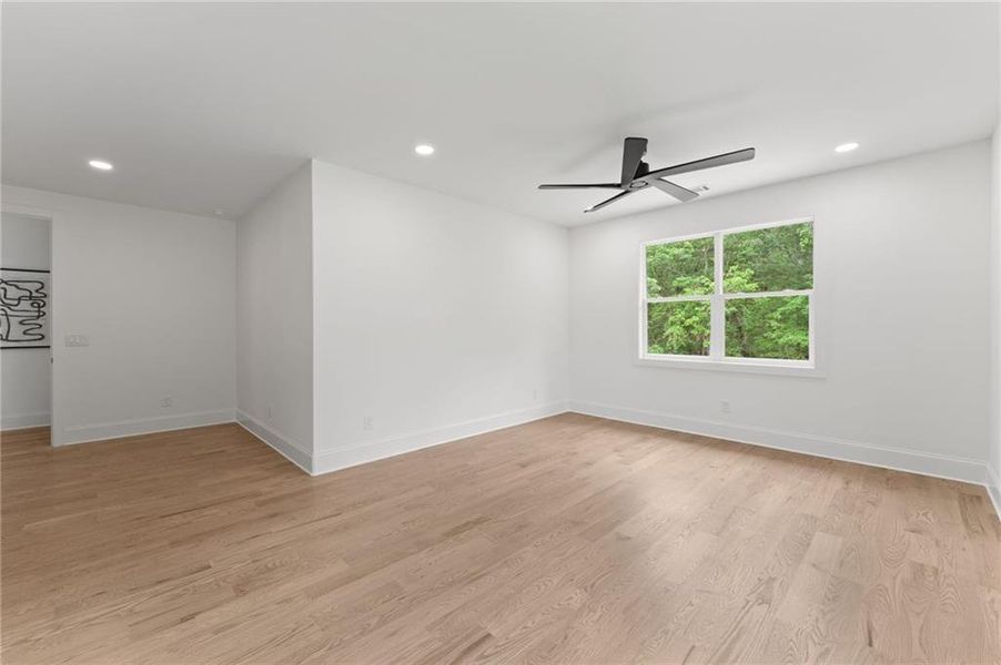 Spacious, unfurnished interior of a new home in , Dawsonville (Image 27).