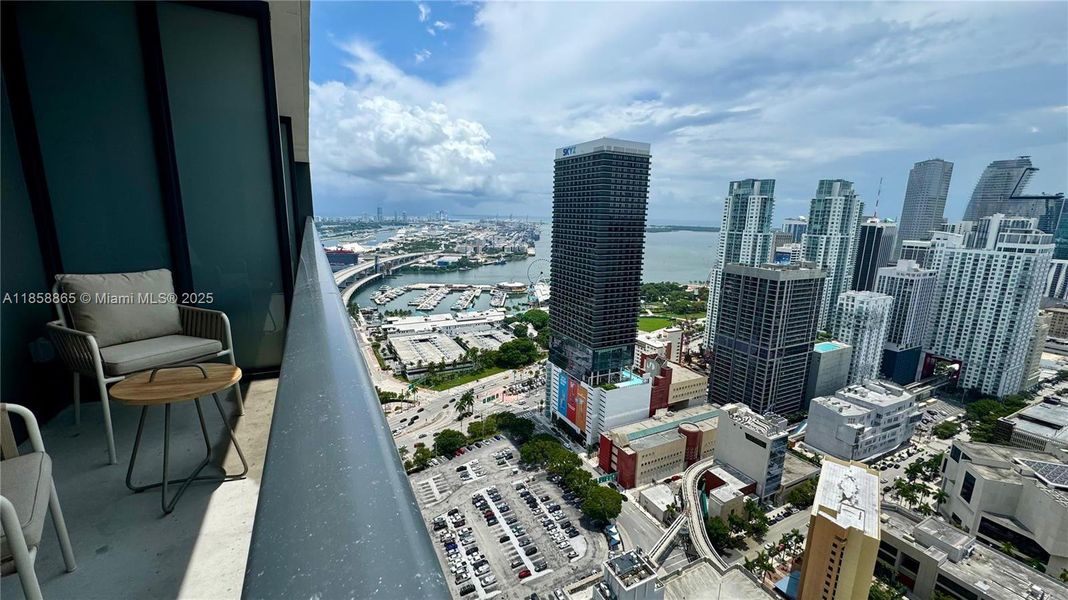 Image 32 of a home in .