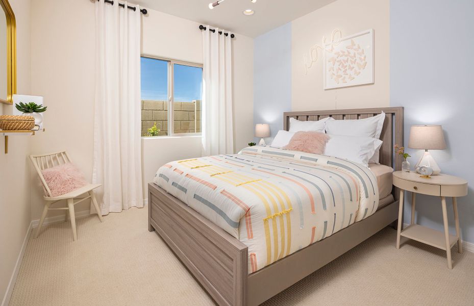 Representative furnished interior of a home built from the Barletta by Pulte Homes in Alamar, Avondale (Image 10).