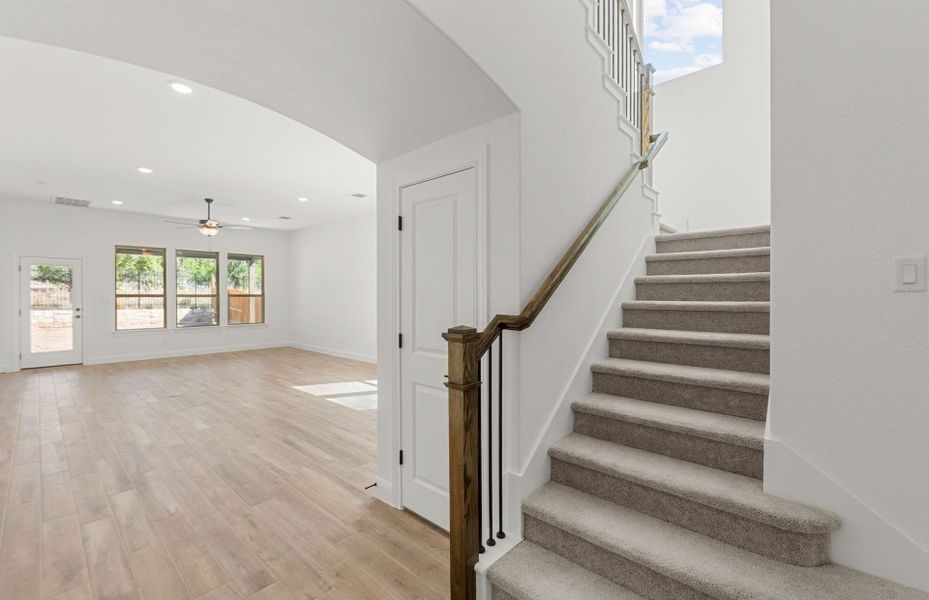 Spacious, unfurnished interior of a new home in West Cypress Hills, Spicewood (Image 34).