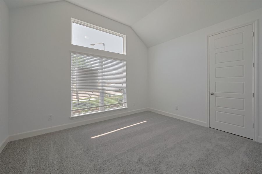 Spacious, unfurnished interior of a new home in Lago Mar, Texas City (Image 33). Spacious, unfurnished interior of a new home in Lago Mar, Texas City (Image 33).