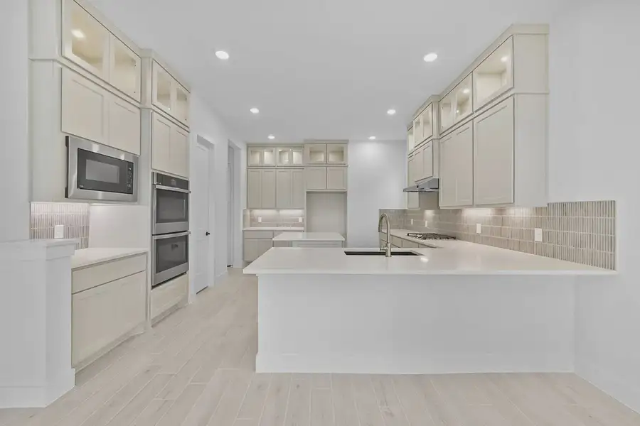 Furnished interior view inside a new home in Grange, Katy (Image 4).