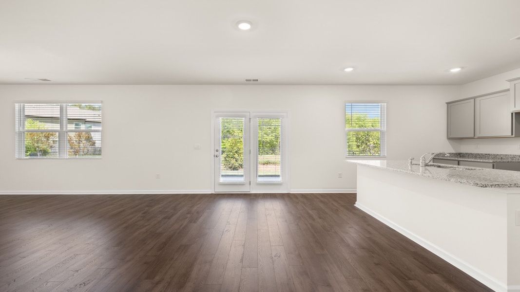 Spacious, unfurnished interior of a new home in Locust Grove Station - Cedar Ridge, Locust Grove (Image 20).