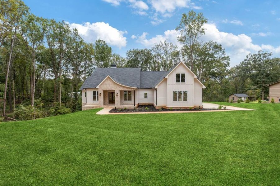 Image 53 of a home in .