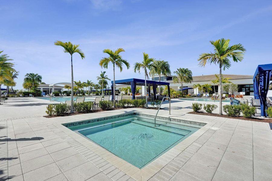 Cresswind Clubhouse Spa Pool