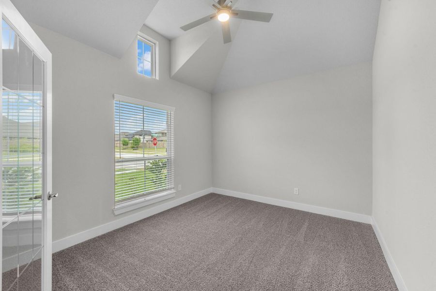 Spacious, unfurnished interior of a new home in Beacon Hill, Waller (Image 21).