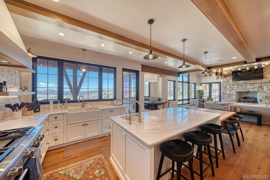 Adjacent to the kitchen is a large butler’s pantry with additional refrigeration, ample storage, and prep space. Adjacent to the kitchen is a large butler’s pantry with additional refrigeration, ample storage, and prep space.