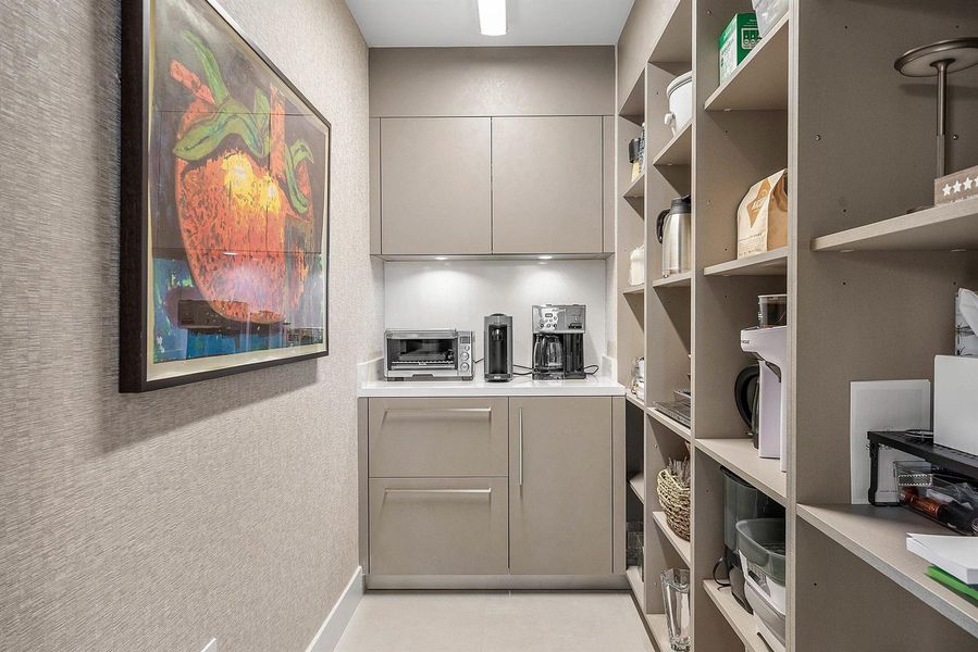 Integrated Pantry Integrated Pantry
