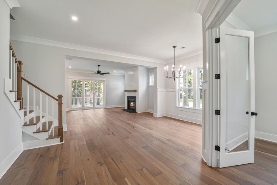 Spacious, unfurnished interior of a new home in , Hollywood (Image 41). Spacious, unfurnished interior of a new home in , Hollywood (Image 41).