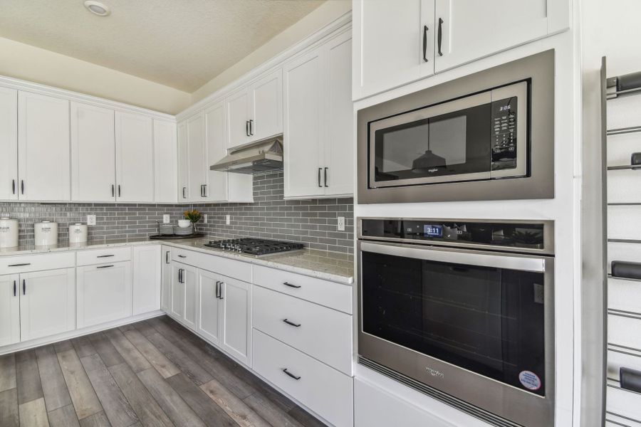 Furnished interior view inside a new home in Waterset, Apollo Beach (Image 5).