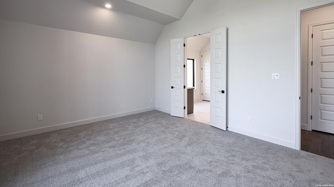 Spacious, unfurnished interior of a new home in Veramendi, New Braunfels (Image 18). Spacious, unfurnished interior of a new home in Veramendi, New Braunfels (Image 18).