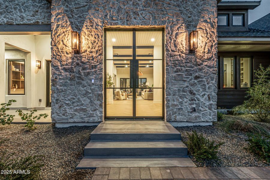 04 - Del Paisano Calle 04 - Del Paisano Calle