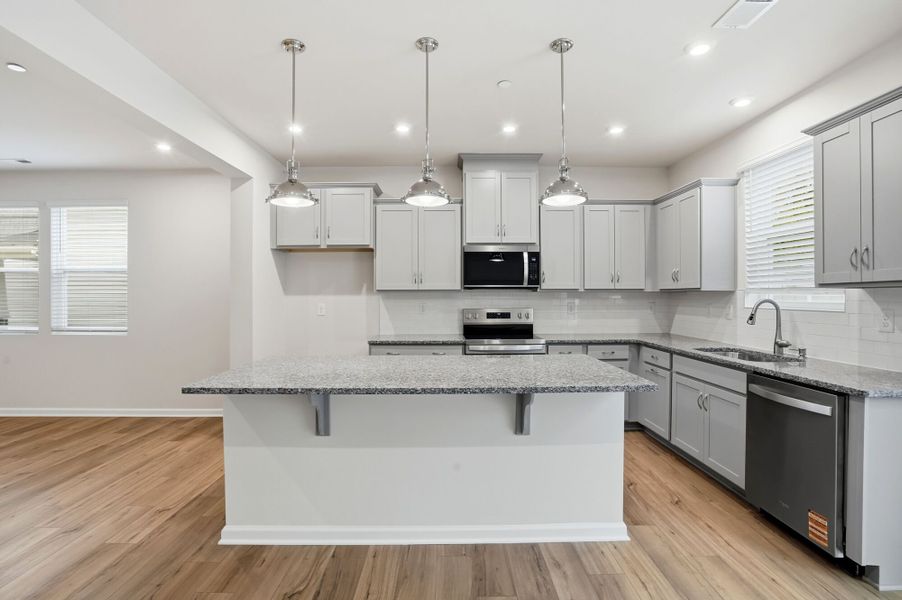 Furnished interior view inside a new home in Hedgecliff Townes, Kannapolis (Image 5). Furnished interior view inside a new home in Hedgecliff Townes, Kannapolis (Image 5).