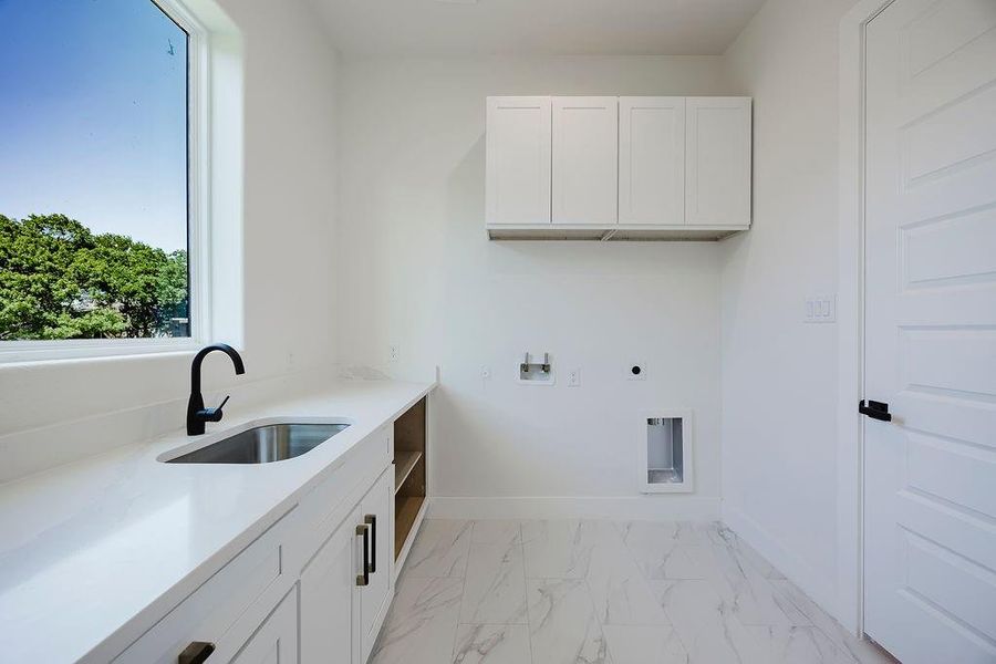 Furnished interior view inside a new home in , Arlington (Image 4). Furnished interior view inside a new home in , Arlington (Image 4).