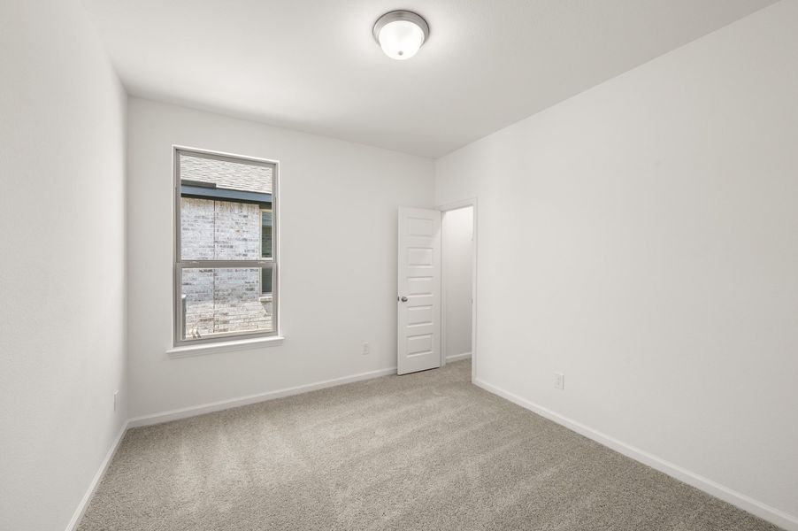 Spacious, unfurnished interior of a new home in Burgess Meadows, Cleburne (Image 21).