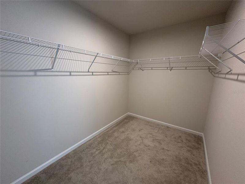 Spacious, unfurnished interior of a new home in , Haines City (Image 22).