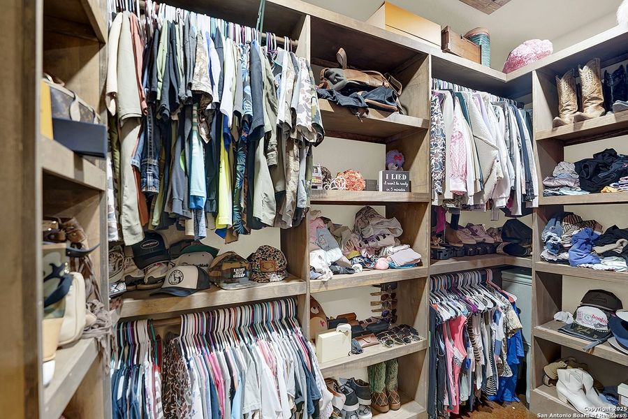 Image 36 of a home in . Image 36 of a home in .