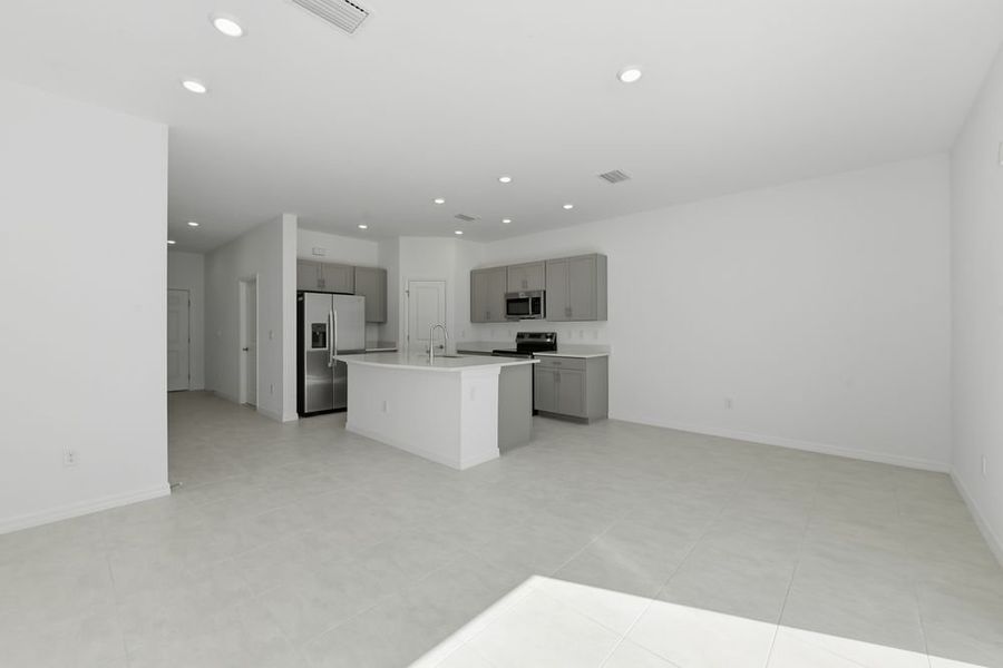 Image 14 of a home in Vinterra Townhomes.