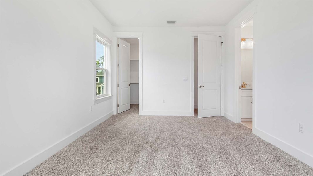 Spacious, unfurnished interior of a new home in Breakfast Point East Phase I, Panama City Beach (Image 29). Spacious, unfurnished interior of a new home in Breakfast Point East Phase I, Panama City Beach (Image 29).