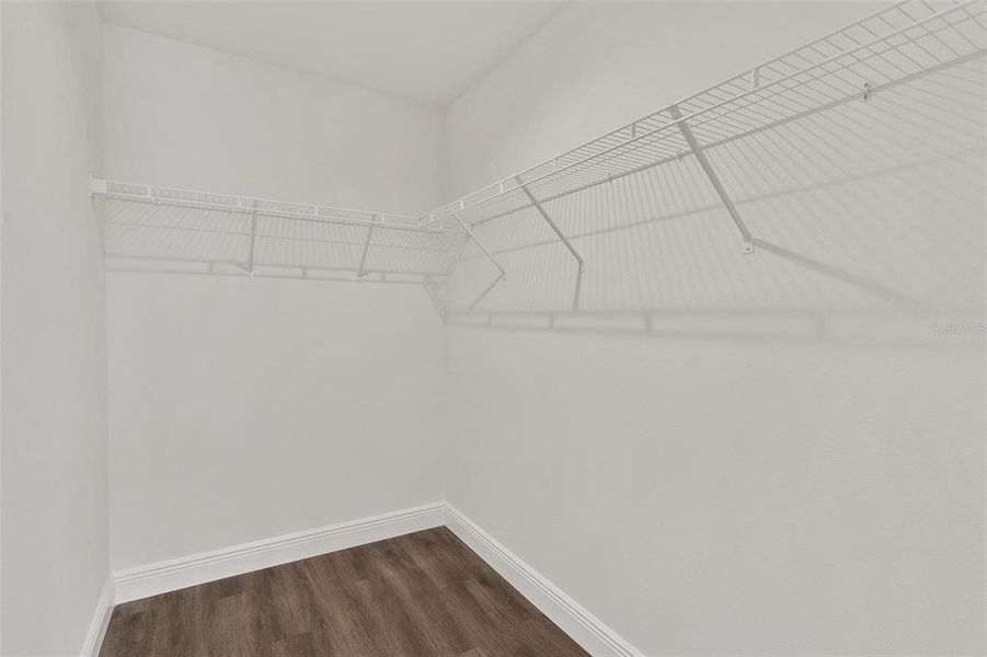 Spacious, unfurnished interior of a new home in , Leesburg (Image 17).