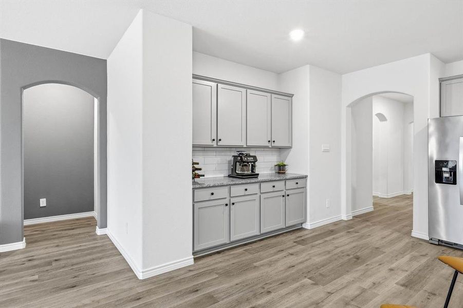 Furnished interior view inside a new home in , Aubrey (Image 17).