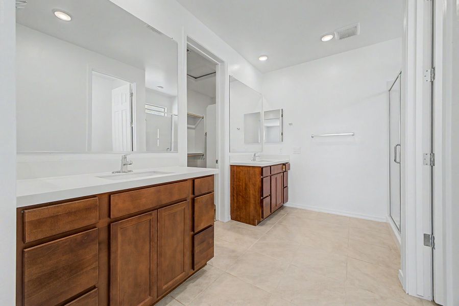 Furnished interior view inside a new home in Bella Vista Farms, San Tan Valley (Image 3).