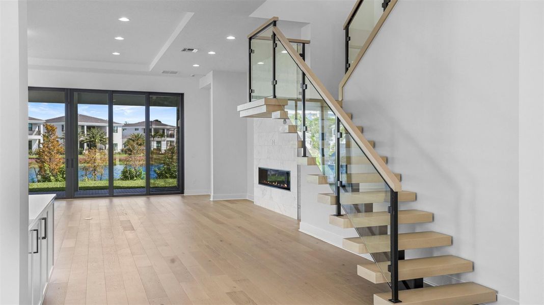 Spacious, unfurnished interior of a new home in , Palm Beach Gardens (Image 57).