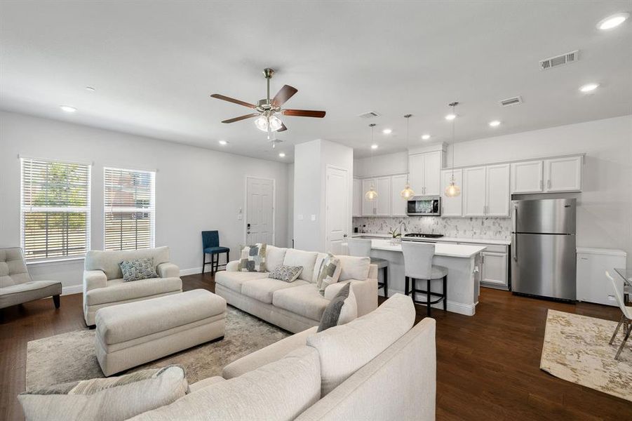 Furnished interior view inside a new home in , North Richland Hills (Image 14). Furnished interior view inside a new home in , North Richland Hills (Image 14).