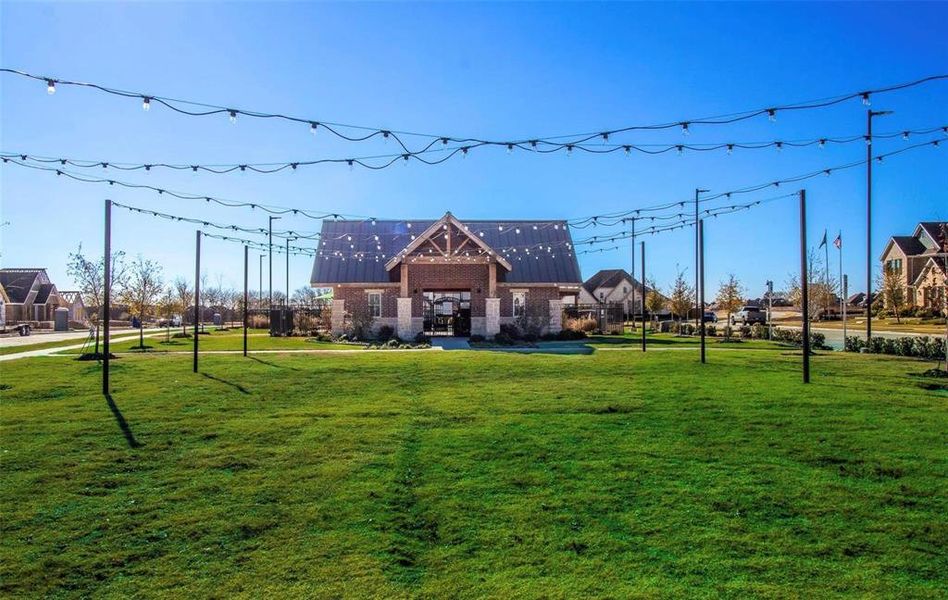 Community amenities in Dove Hollow, Waxahachie (Image 29).