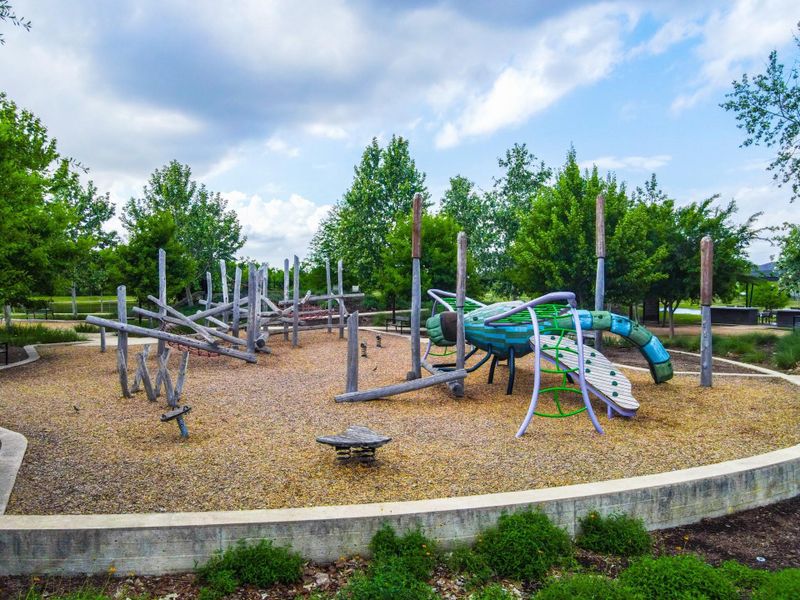 Community amenities in , Cypress (Image 32).