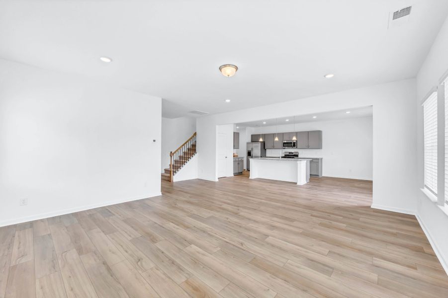 Spacious, unfurnished interior of a new home in The Oaks, Clarksville (Image 16). Spacious, unfurnished interior of a new home in The Oaks, Clarksville (Image 16).