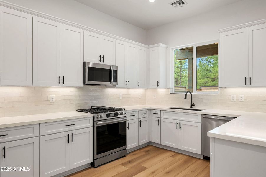 Kitchen-lot-3-plan-2443-cdr-ridge