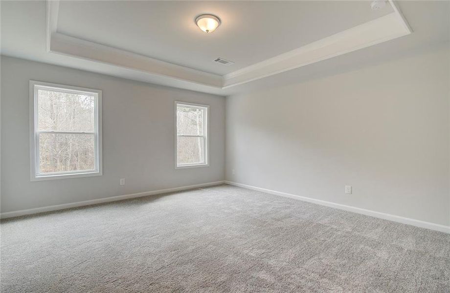 Spacious, unfurnished interior of a new home in Crofton Place Enclave, Snellville (Image 25).