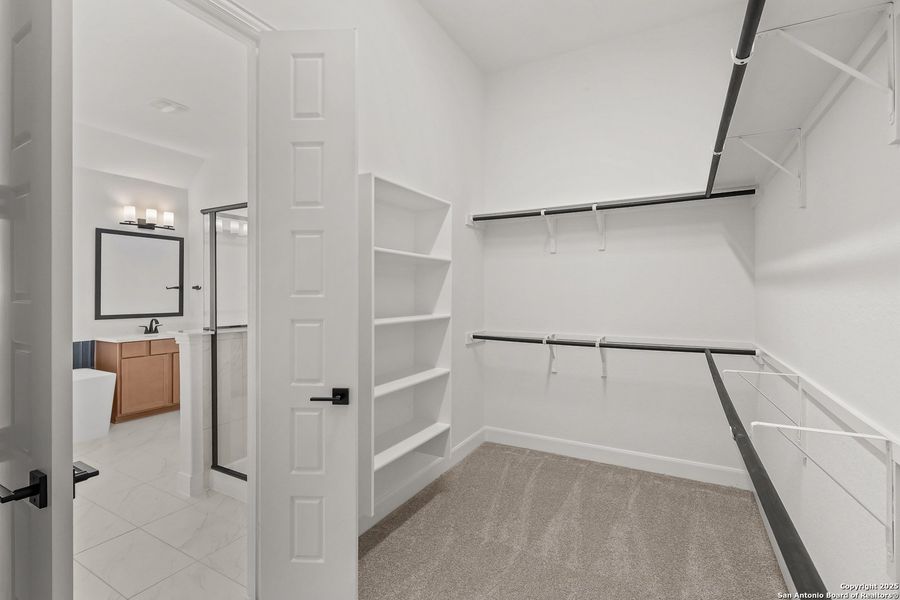 Furnished interior view inside a new home in Mayfair 60', New Braunfels (Image 16).