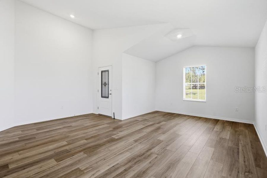 Spacious, unfurnished interior of a new home in Palm Coast, Palm Coast (Image 17).