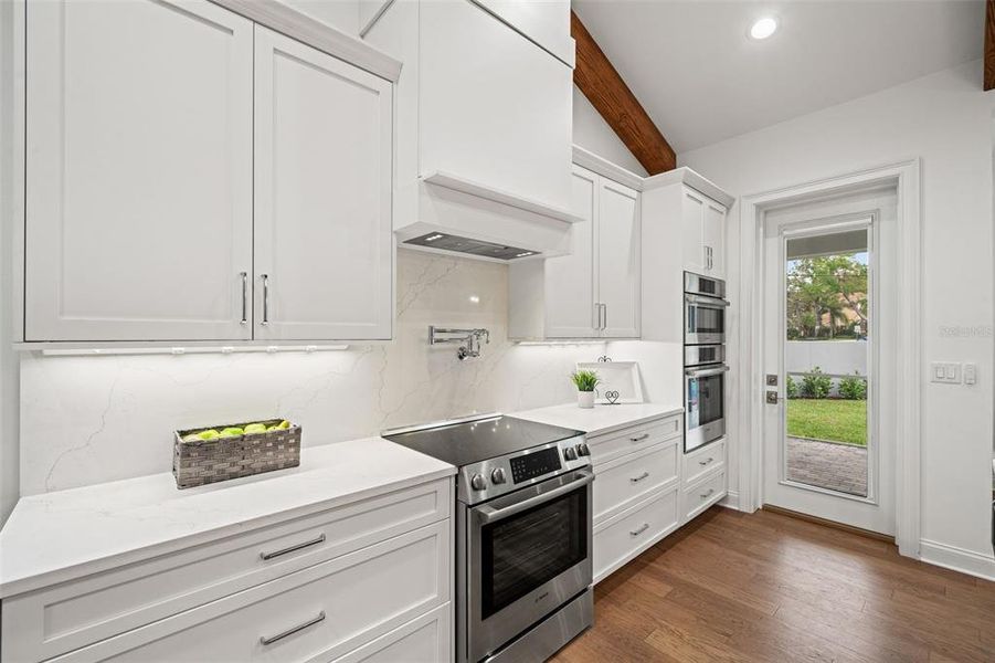 Furnished interior view inside a new home in , Tampa (Image 8). Furnished interior view inside a new home in , Tampa (Image 8).