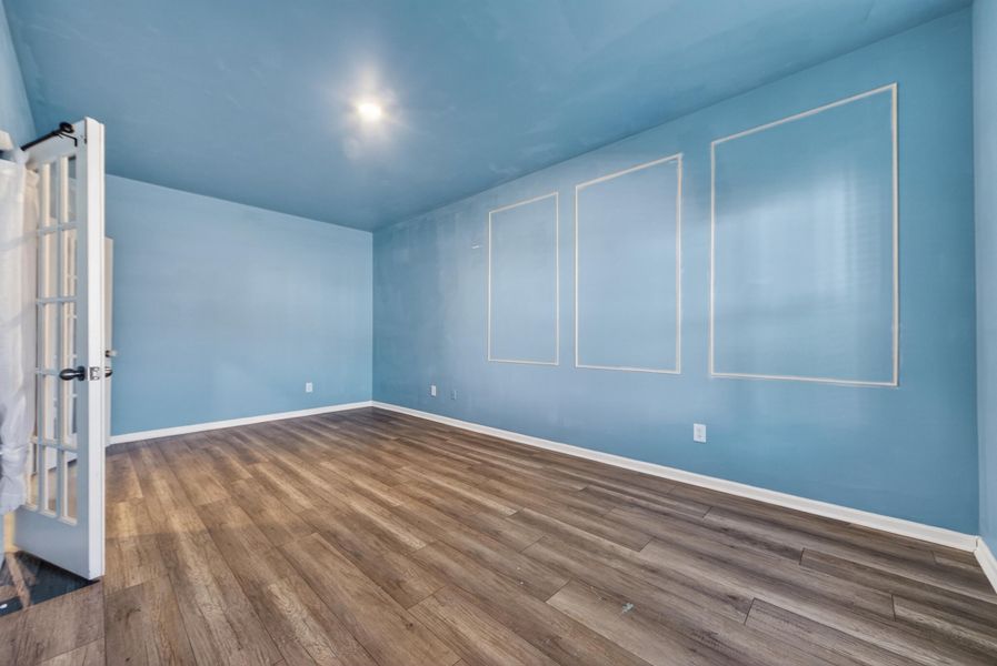 Spacious, unfurnished interior of a new home in Azalea Ridge at Summers Corner: Arbor Collection, Summerville (Image 18).