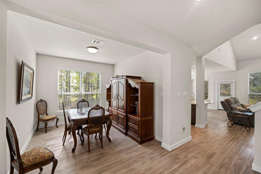 Furnished interior view inside a new home in Oakwood Ranch, Willis (Image 7). Furnished interior view inside a new home in Oakwood Ranch, Willis (Image 7).
