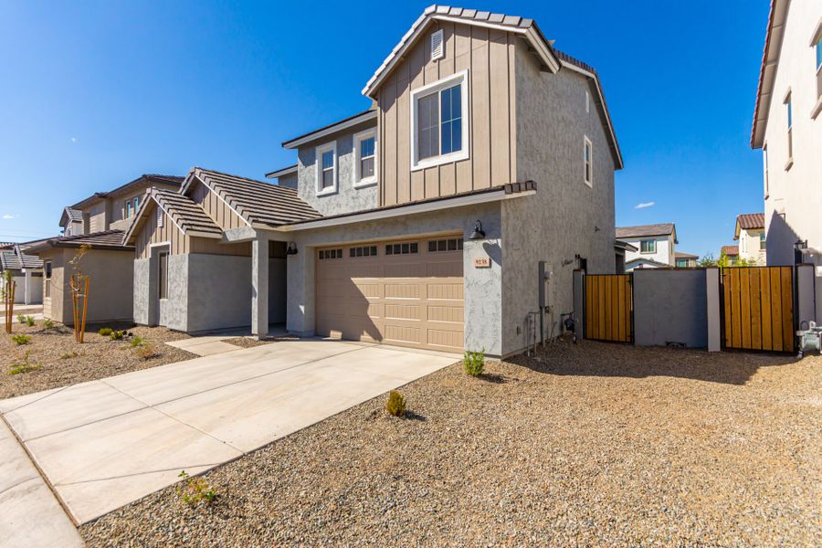 Lot 71 | Exterior of home | Holden | Rev at Eastmark | Mesa, AZ | Landsea Homes