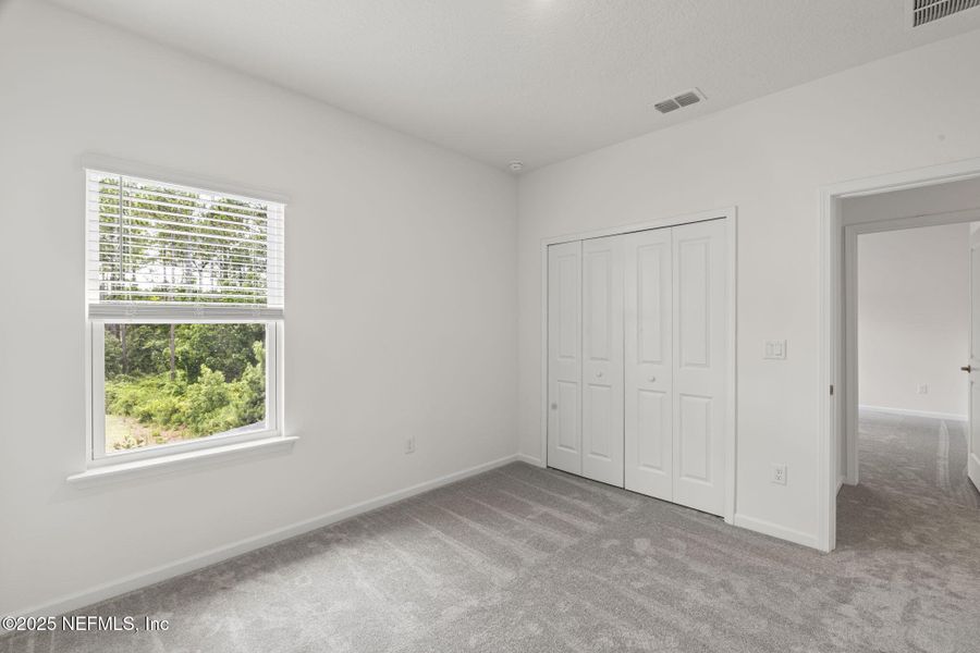 Spacious, unfurnished interior of a new home in Beacon Lake, St. Augustine (Image 45).