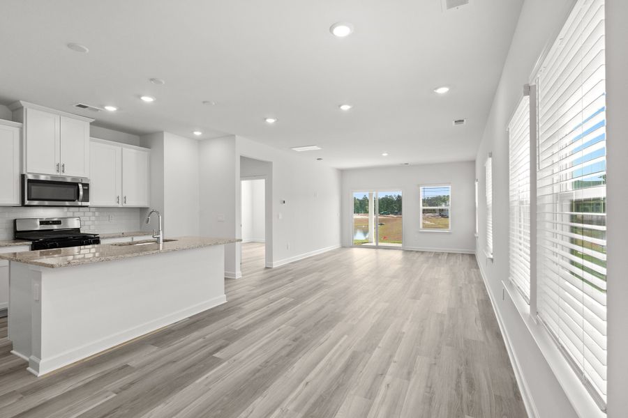 Image 18 of a home in Waterside - Boardwalk Series.