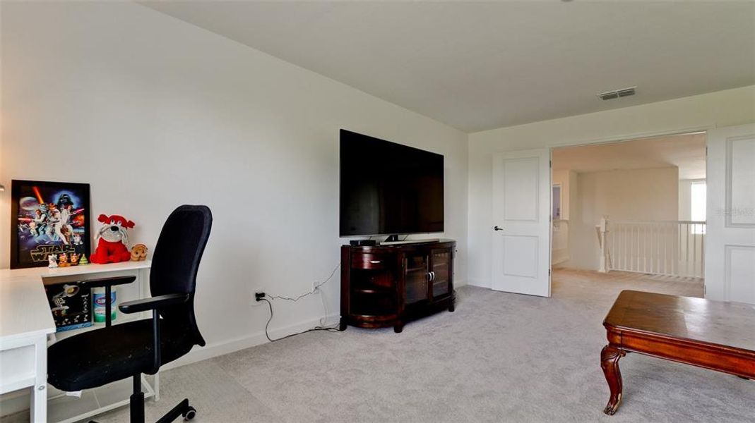 Furnished interior view inside a new home in , Bradenton (Image 37).