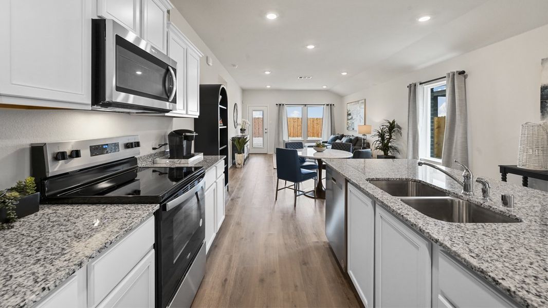 Representative furnished interior of a home built from the Caroline by D.R. Horton in Cottonwood, Dorchester (Image 4). Representative furnished interior of a home built from the Caroline by D.R. Horton in Cottonwood, Dorchester (Image 4).
